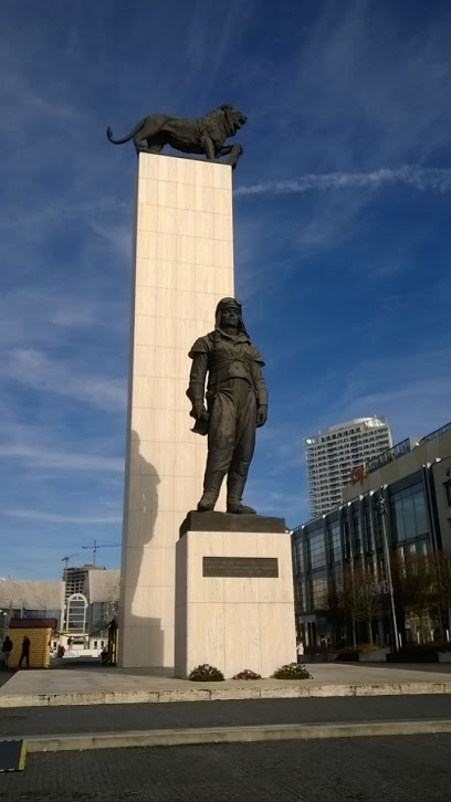 Statue of General Millan Rastislav Stefanik